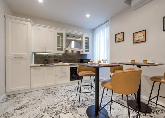Luxury Vicino Trastevere Gh Poerio Gasthof 4*