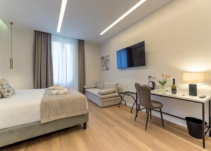 Luxury Vicino Trastevere Gh Poerio Rom