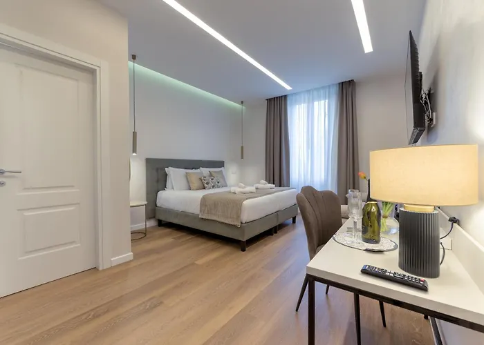 Gasthof Luxury Vicino Trastevere Gh Poerio 4*